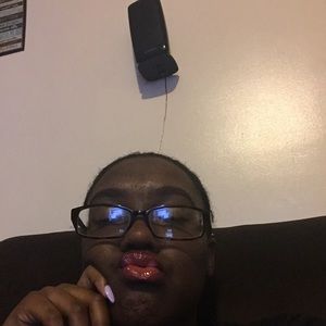 Meet your Posher, Iaisha